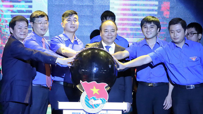 Năm 2016 được chọn là năm quốc gia khởi nghiệp với sự hưởng ứng của đông đảo người trẻ và các doanh nghiệp trẻ trên cả nước. Ảnh: Như Ý