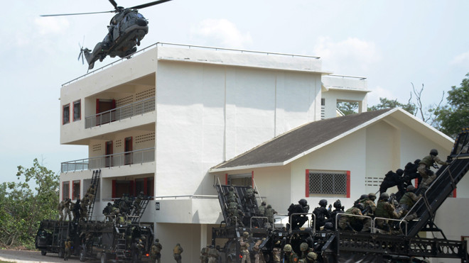 Quang cảnh 1 buổi tập luyện của lực lượng đặc công, đặc nhiệm các nước tham gia ADMM+. Ảnh: Nguyễn Hòa