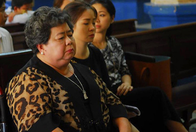 Bị can Hứa Thị Phấn.