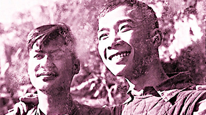 Nguyễn Đình Thi (trái) và Tố Hữu