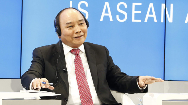 Chiều 20/1, Thủ tướng Nguyễn Xuân Phúc dự và phát biểu tại phiên toàn thể với chủ đề “Bản sắc ngành chế tạo: ASEAN đã trở thành một cộng đồng hay chưa?”. Ảnh: TTXVN