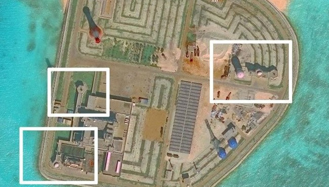 Sáng kiến Minh bạch Hàng hải châu Á cho rằng, Trung Quốc đang lắp đặt hệ thống phòng không và hệ thống phòng thủ tầm gần trên đá Gạc Ma. Ảnh: AMTI