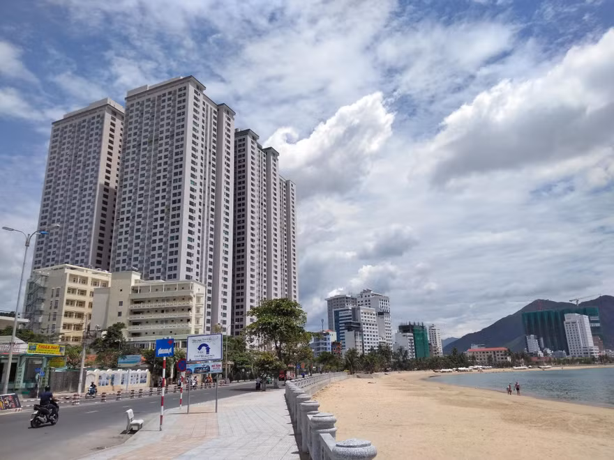 Nhiều nhà đầu tư chấp nhận bán cắt lỗ condotel tại Ðà Nẵng. Ảnh: Hiếu Công