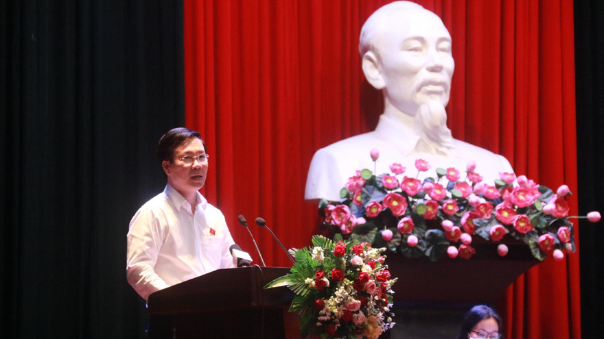 Thường trực Ban Bí thư Võ Văn Thưởng trả lời ý kiến cử tri Ðà Nẵng. Ảnh: Nguyễn Thành