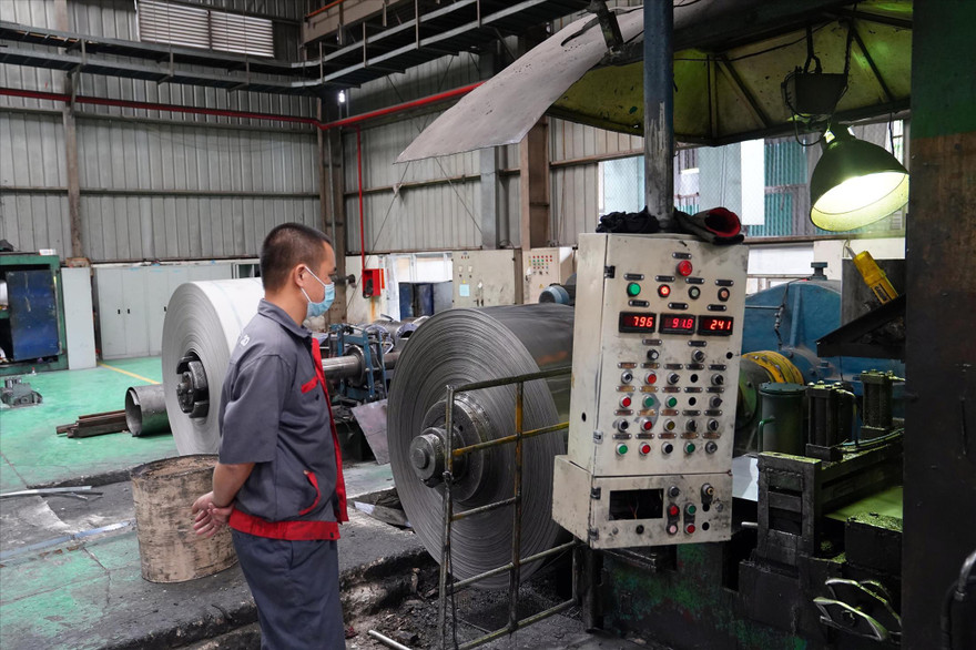 Nhiều DN hiện đã đuối sức, kiệt quệ cần hỗ trợ về vốn để khôi phục sản xuất