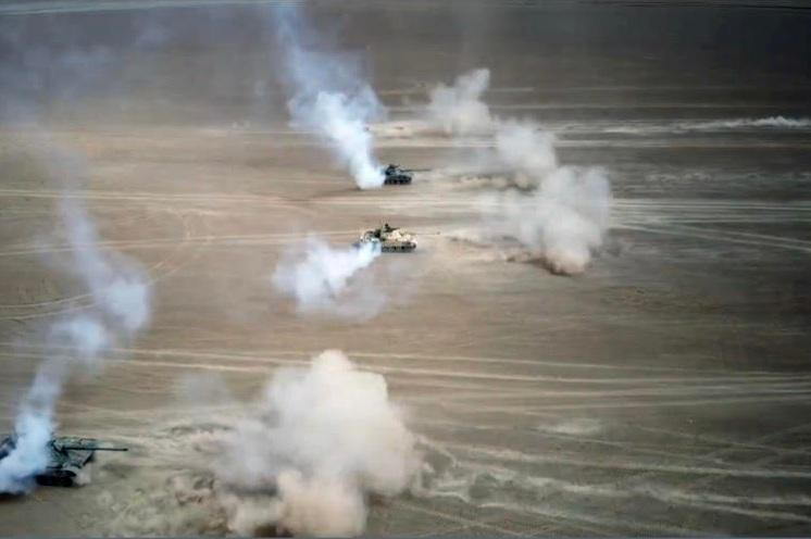 CCTV không nói cuộc tập trận xe tăng mới nhất diễn ra hôm nào, nhưng các đơn vị của PLA vẫn tập trận dưới nhiều hình thức. PLA cũng đưa các xe tăng hạng nhẹ Type 15 hiện đại nhất, được thiết kế riêng cho địa hình núi non, đến các đơn vị ở Tân Cương và Tây Tạng.