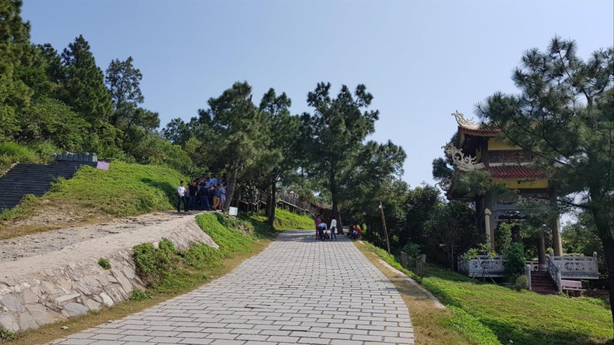 Một góc nơi Ðại tướng an nghỉ 