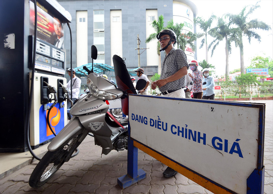 Thị trường xăng dầu sẽ có thêm nhiều doanh nghiệp tham gia. Ảnh: Như Ý