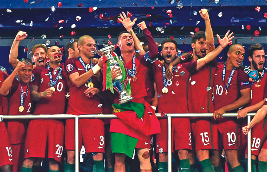 Euro có thể phải thi đấu tập trung tại 1 quốc gia thay vì 12 quốc gia như kế hoạch 