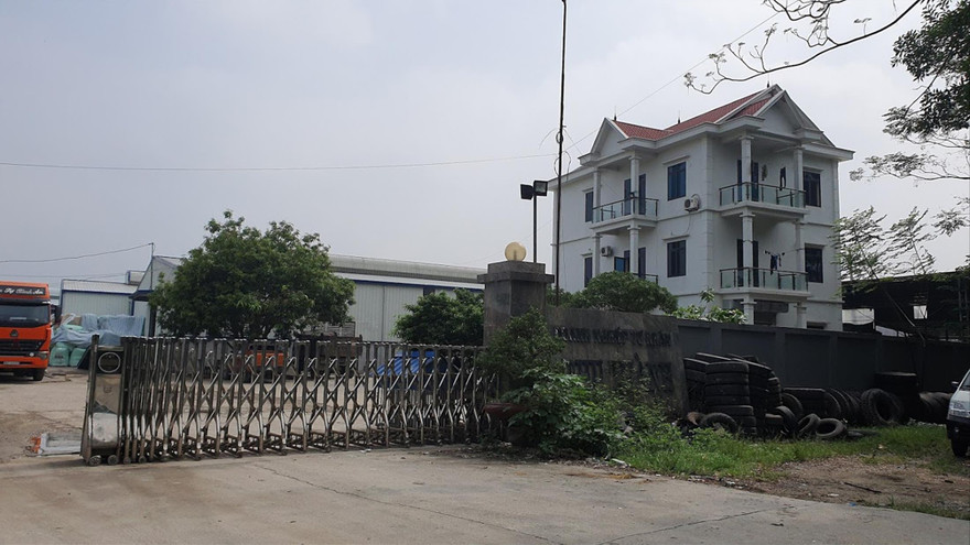 Khu đất ruộng của người dân đã được doanh nghiệp xây dựng công trình