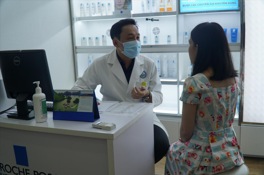 Cận tết, Khoa Thẩm mỹ da Bệnh viện Da liễu TPHCM tiếp nhận từ 3-5 ca/ngày tai biến do làm đẹp (ảnh: U.P)" 