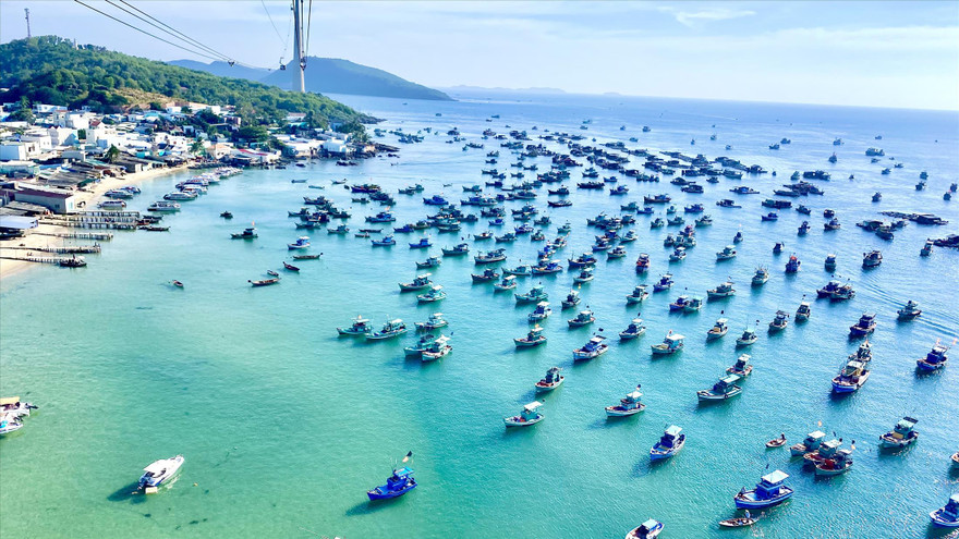 Du lịch Việt Nam năm thứ hai liên tiếp đối đầu với tác động của đại dịch. Ảnh: Kỳ Sơn