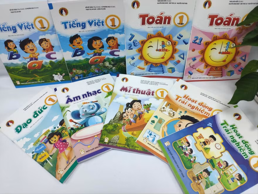 Bộ sách Vì sự bình đẳng trong giáo dục vừa ra đời 1 năm đã “chết yểu”