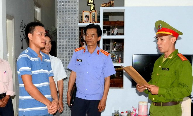 Lê Hữu Hiếu đã thu về 5 tỉ đồng từ việc đăng tải phim sex.