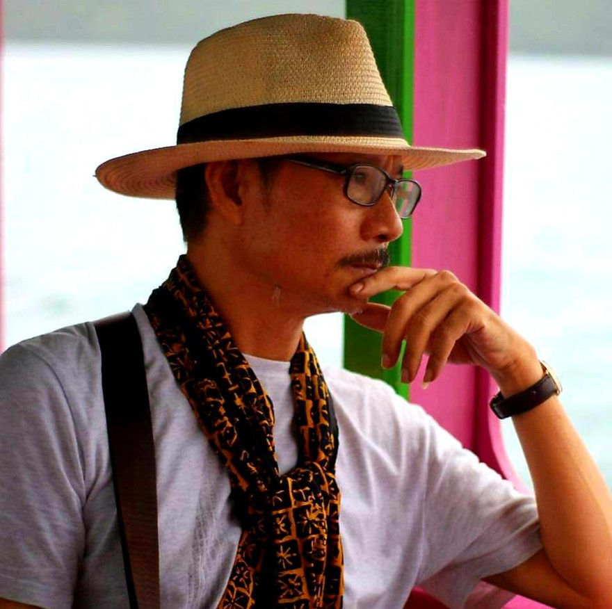 Họa sỹ Đặng Tiến nhiều lần tặng tranh đấu giá trong mùa dịch