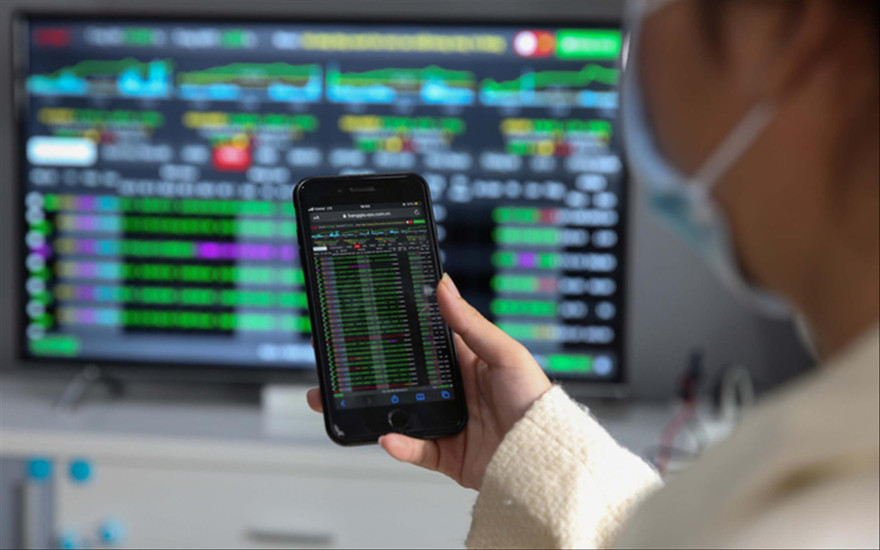 VN-Index tiếp tục phá đỉnh, đạt mốc 1.473 điểm, cao nhất 21 năm qua 