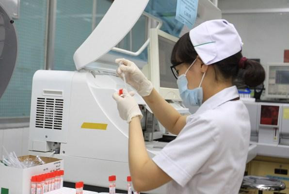 Trang thiết bị y tế đang rất cần thiết cho cuộc chiến chống dịch COVID - 19