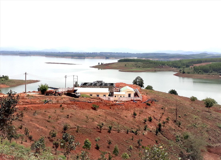 Dự án cấp nước sinh hoạt thị trấn Sa Thầy chậm tiến độ