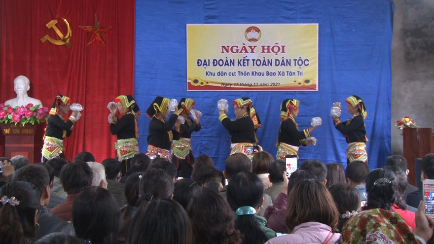 Nhờ làm tốt an ninh trật tự, các hoạt động văn hóa diễn ra sôi nổi, an lành Ảnh: Duy Chiến 