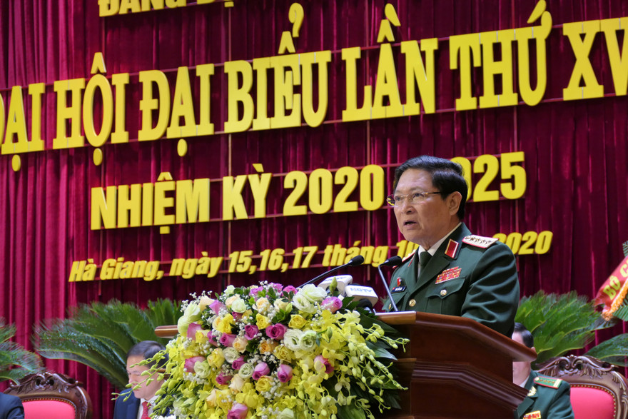 Ủy viên Bộ Chính trị, Phó Bí thư Quân ủy T.Ư, Bộ trưởng Bộ Quốc phòng Ngô Xuân Lịch phát biểu chỉ đạo tại Đại hội.