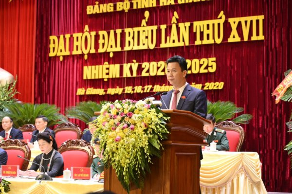 Ông Đặng Quốc Khánh tái đắc cử Bí thư Tỉnh uỷ Hà Giang với số phiếu tuyệt đối