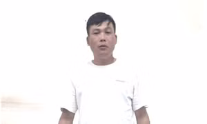 Đối tượng truy nã đặc biệt nguy hiểm bị bắt ngay tại sân bay