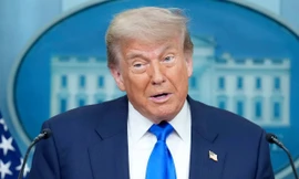 Đòn giáng từ ông Trump với Kpop