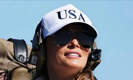 Khoảnh khắc tuyệt đối điện ảnh của bà Melania Trump