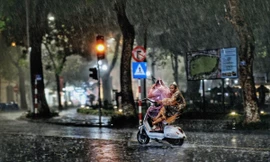 Miền Bắc trời rét, miền Trung mưa dai dẳng