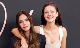 Victoria Beckham ẩn ý chê con dâu