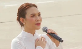 Hình ảnh đẹp của Mỹ Tâm trong đại lễ 2/9 làm nức lòng người hâm mộ
