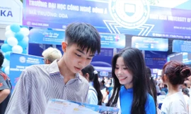 Tuyển sinh đại học 2025: Khi ảo nhiều hơn thật