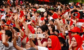 Mạch nguồn yêu nước dẫn lối tương lai 