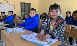 Bảo đảm ngân sách cung cấp miễn phí sách giáo khoa trước năm 2030