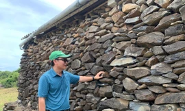 Kì bí làng đá 'Đồi cổ thạch' 