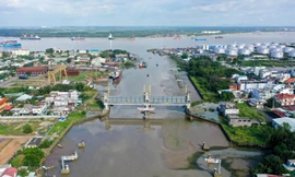 Một cống ngăn triều thuộc dự án chống ngập 10.000 tỷ đồngẢnh: Duy Anh