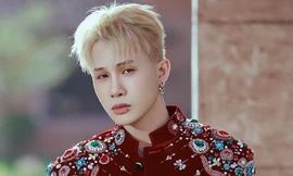 Jack bị phạt 55 triệu đồng, đình chỉ biểu diễn trong 9 tháng với hành vi biểu diễn nghệ thuật có sử dụng từ ngữ trái với thuần phong mỹ tục, gây tác động tiêu cực đến đạo đức, sức khỏe cộng đồng và tâm lý xã hội 