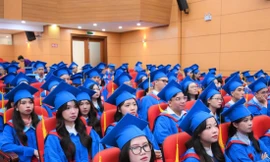 Học sinh mầm non tại Hà Nội trong một buổi khám phá trường tiểu họcẢnh: HOA BAN 