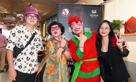 Thơ khác và nhạc chạm