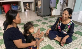 Bà Y Vinh với tình làng nghĩa xóm