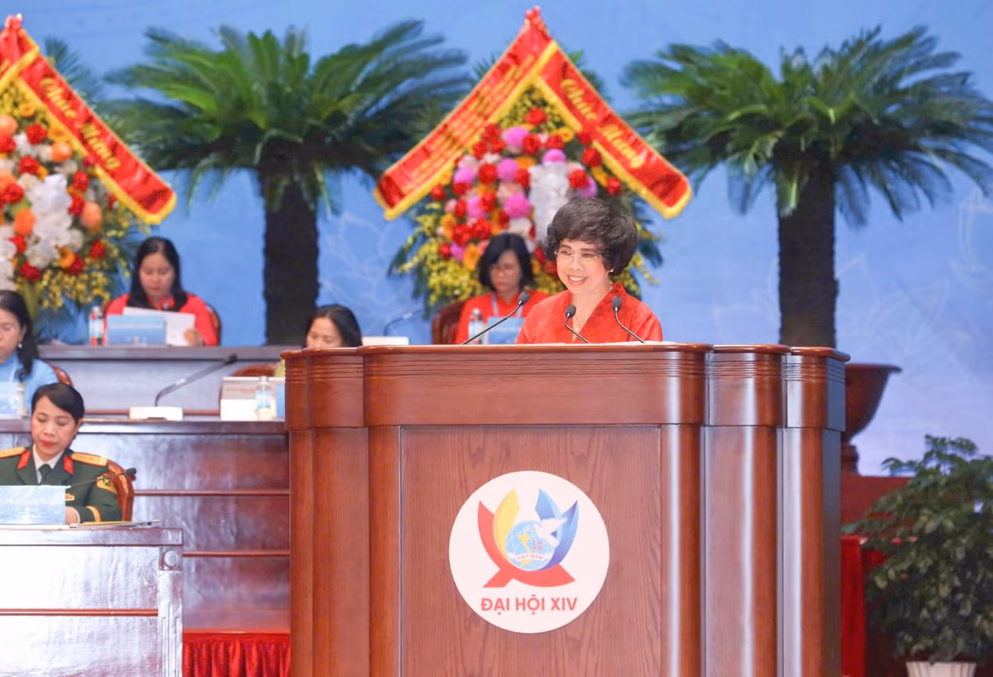 AHLĐ Thái Hương phát biểu tại Đại hội đại biểu Phụ nữ toàn quốc lần thứ XIV, ngày 18/6/2026. Ảnh: Hoài Nam
