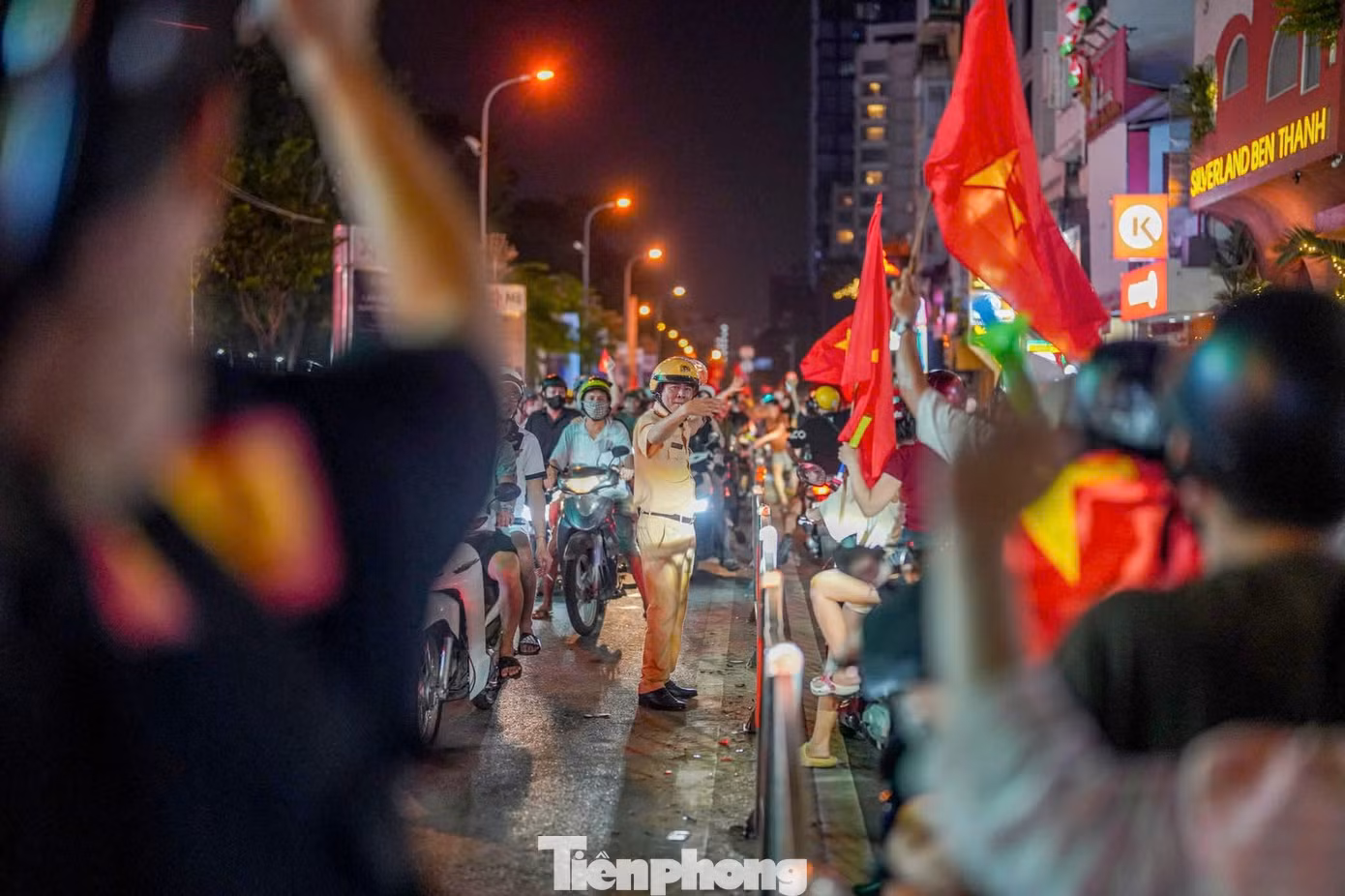tp-canhtuonghcm14.jpg