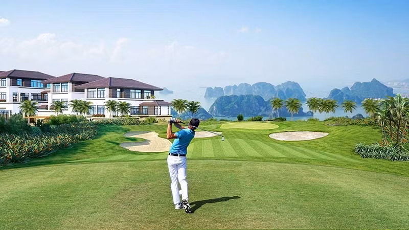 hinh-anh-san-tap-golf-o-quang-ninh-flc-ha-long.jpg