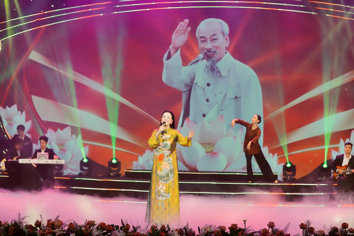 sangmaitennguoi29.jpg