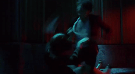 'Rùng mình' trước cảnh Ánh bị hãm hiếp dã man trong 'Tình yêu và tham vọng' ảnh 1