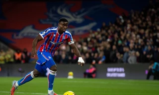 Man City nẫng tay trên trung vệ ‘trong mơ’ của Liverpool