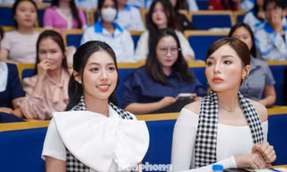 Hoa hậu Kỳ Duyên, Á hậu Châu Anh nói về kỷ luật, lựa chọn và phụng sự ở 'Hành trình từ trái tim'
