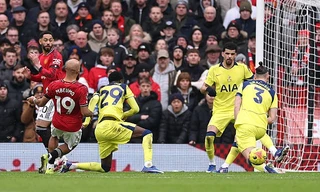 Trực tiếp MU vs Tottenham 1-0 (H2): Mbeumo mở tỷ số