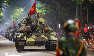 Khí thế ngút trời trong buổi Sơ duyệt diễu binh, diễu hành A80