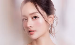Đôi giày thể thao đầy “thị phi” của Lan Phương, lần nào lên phim cũng gây ồn ào